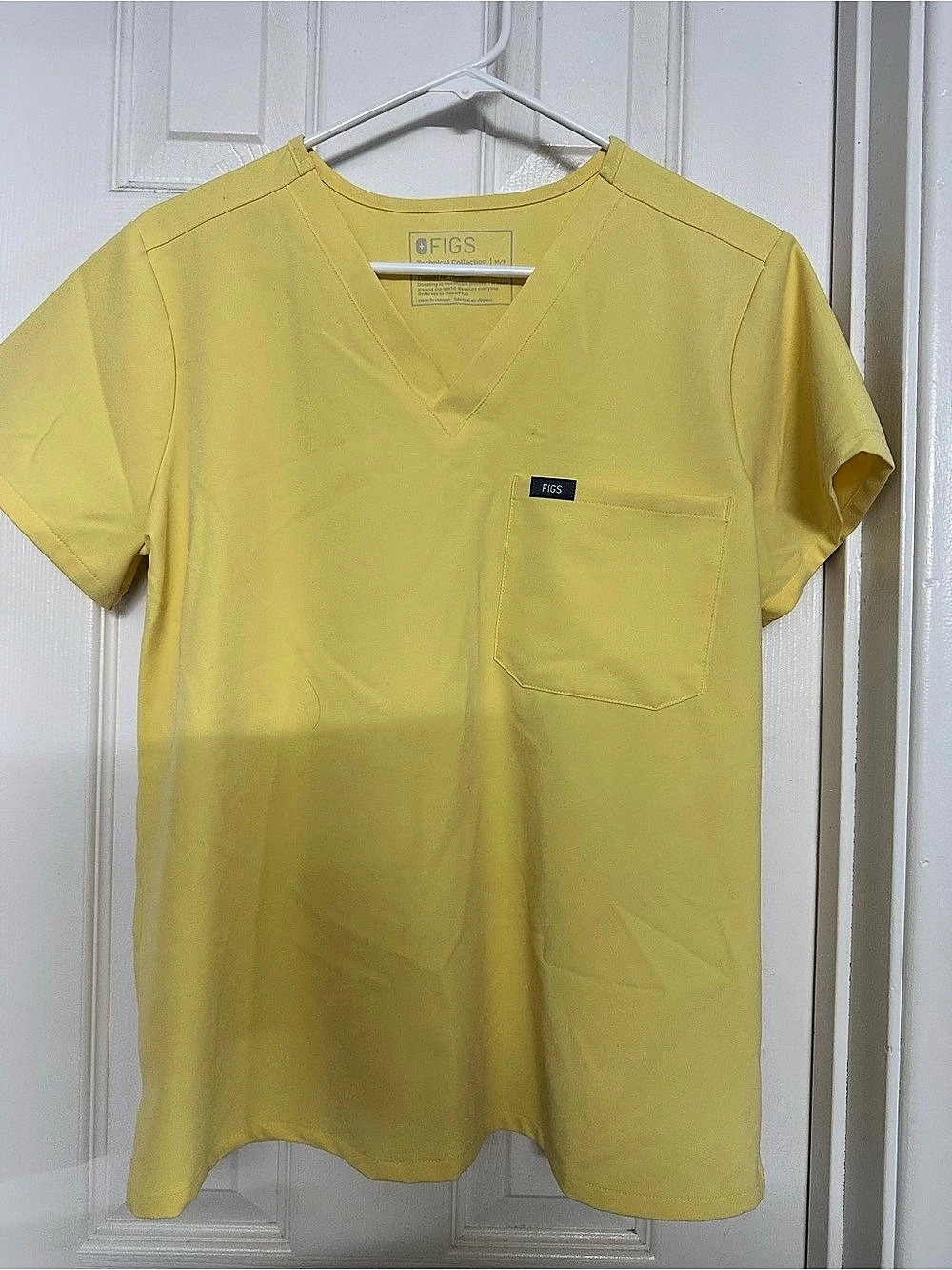 Figs Rare Limited Edition Scrub Set Pastel Yellow top is M/P and Pants is L/P